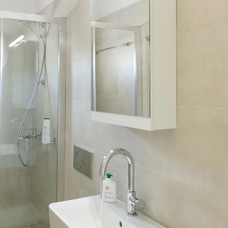 Anemelia By Rodostamo Collection * Kassiopi
